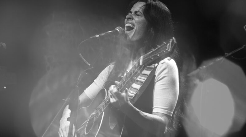 Sweet Tones in Monochrome: Caitlin Canty & Annie Lynch at Higher Ground 3/7/2026